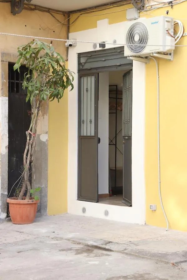 Appartamento U Cuttigghiu Aeroporto di Catania Fontana Rossa